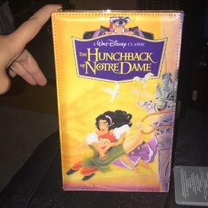 Hunchback of Notre Dame Clutch